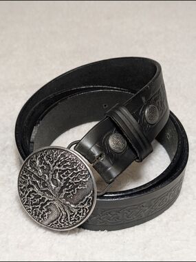 Lee River Black Leather Belt Men's LG 36/38 Tree of Life Metal Buckle Ireland